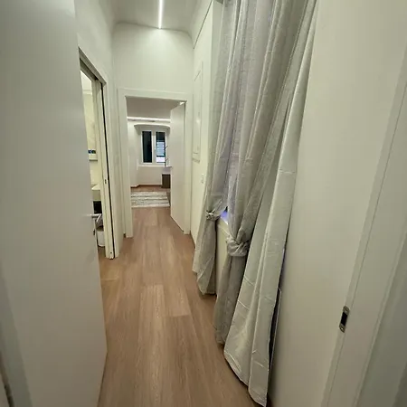 Apartman Welcome Riviera Mazzini 77 Lusso Nel Centro Di Rapallo,wifi, Condizionamento In Ogni Stanza, Attrezzato Con Tutto Quello Che Serve In Casa, Per Un Da Favola, Parcheggio A Pagamento 15euro Al Giorno Da Prenotare In Anticipo Rapallo