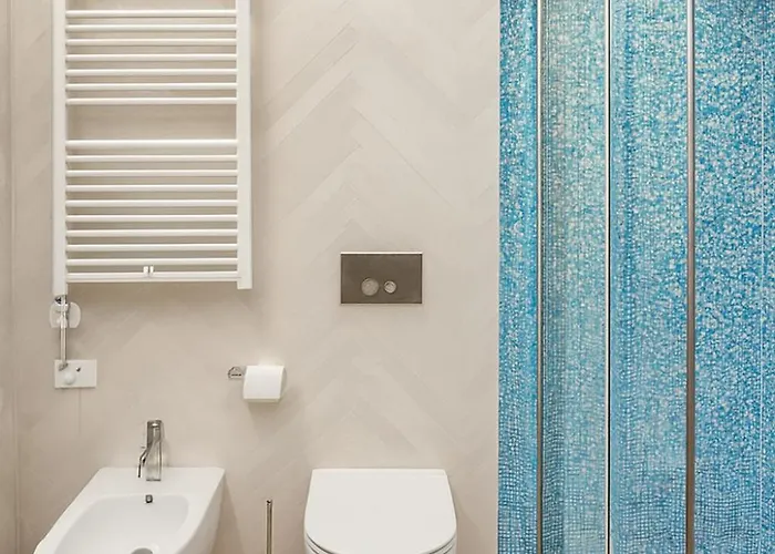 Welcome Riviera- Mazzini 77 Con Wifi, Condizionamento In Ogni Stanza, Parcheggio A Pagamento 15euro Al Giorno Da Prenotare In Anticipo * Rapallo